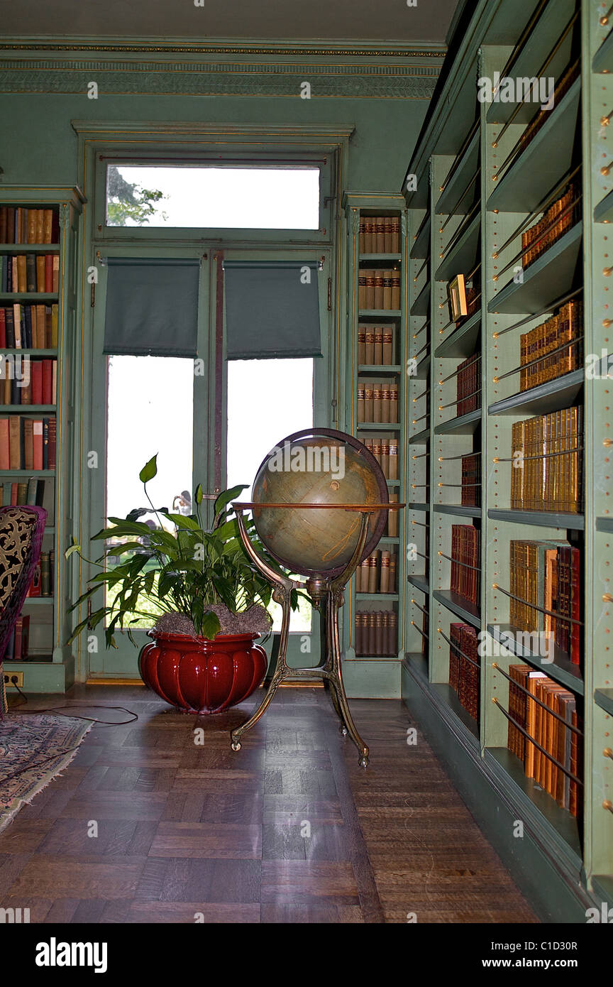 The library at the historic Inn at Shelburne Farms Stock Photo