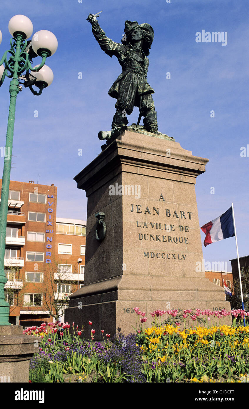 France, Nord, Dunkerque, Jean Bart's statue on Jean Bart square Stock Photo  - Alamy