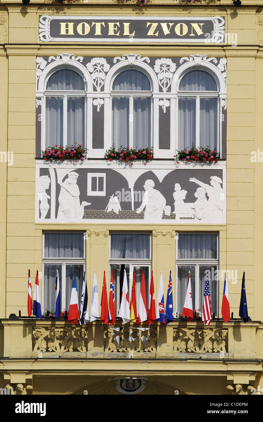Czech Republic, Bohemia, Ceske Budejovice, Zvon hotel on Premysla Otakara II square, the largest square in the Czech Republic Stock Photo