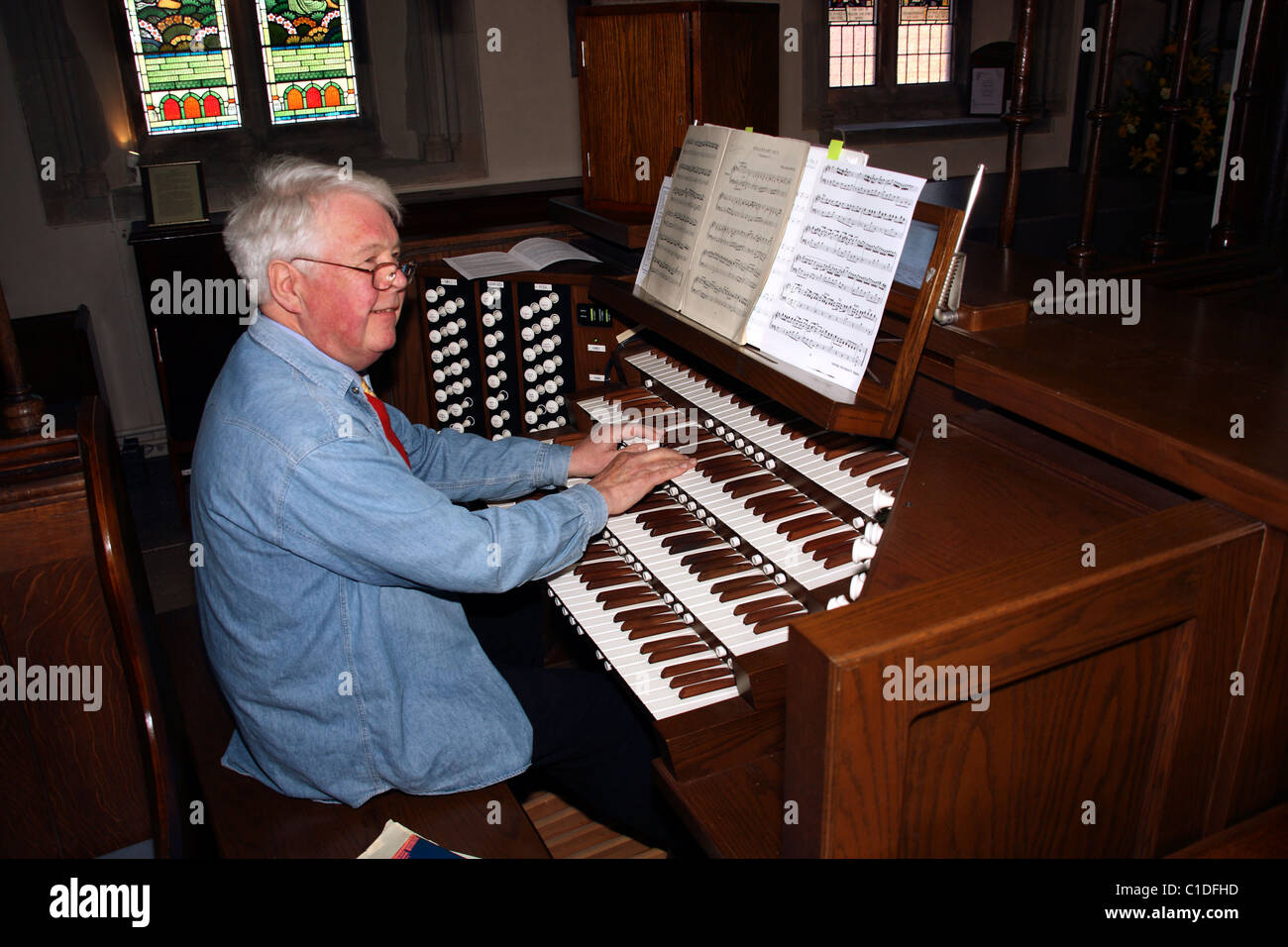 Church Organist High Resolution Stock Photography and Images Alamy
