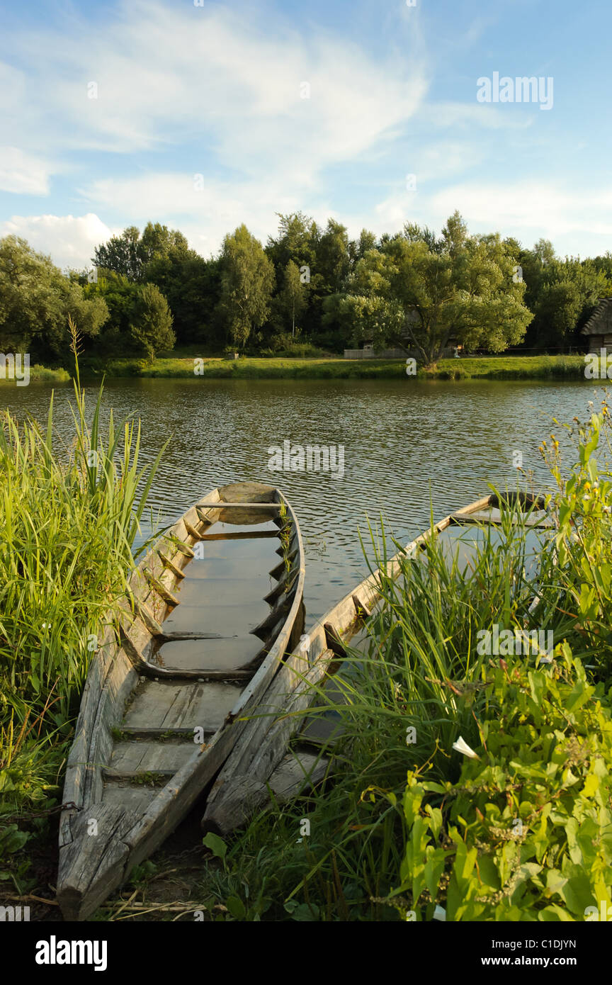 Heritage wooden boats hi-res stock photography and images - Alamy