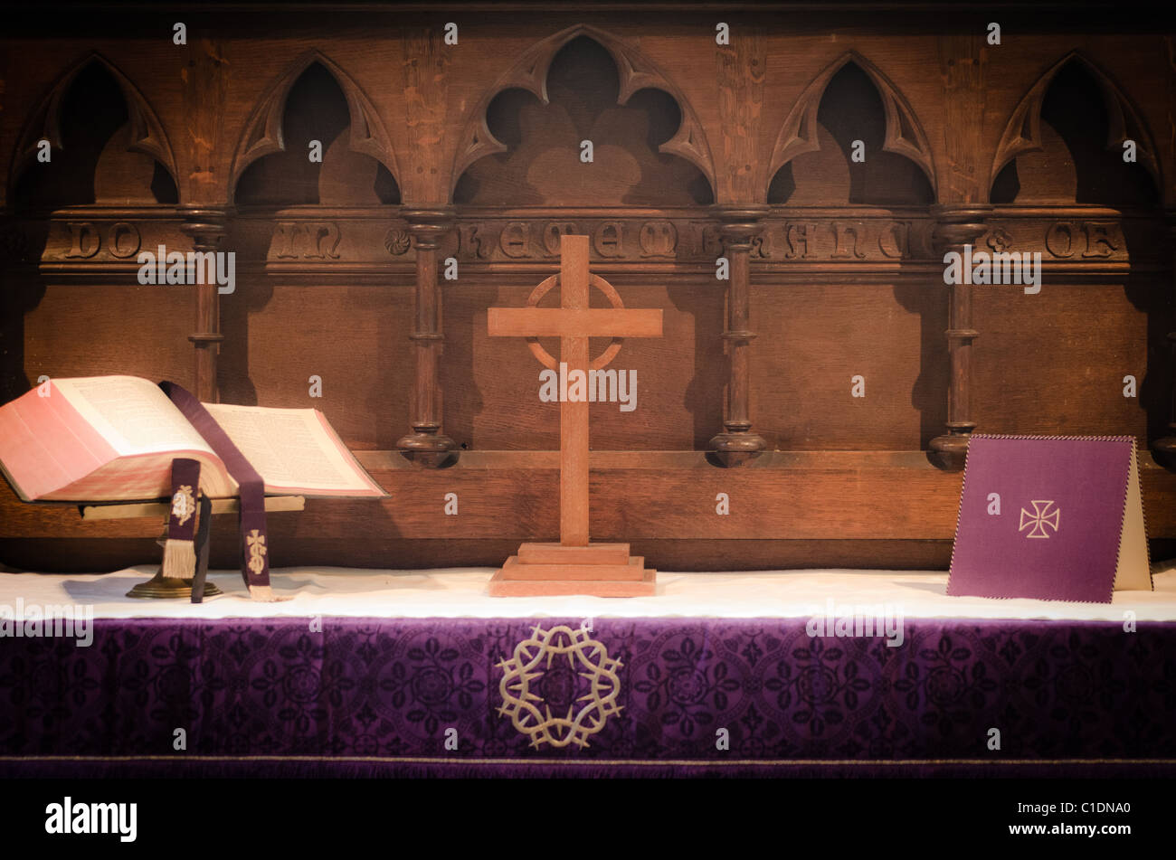 The altar of hi-res stock photography and images - Alamy
