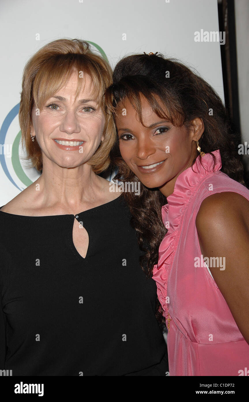 Kathy Baker, Dr. Lisa Masterson Motherhood A benefit for Maternal