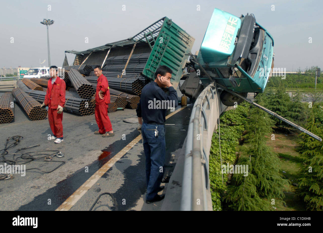 Perilously Truck hangs bridge hi-res stock photography and images - Alamy