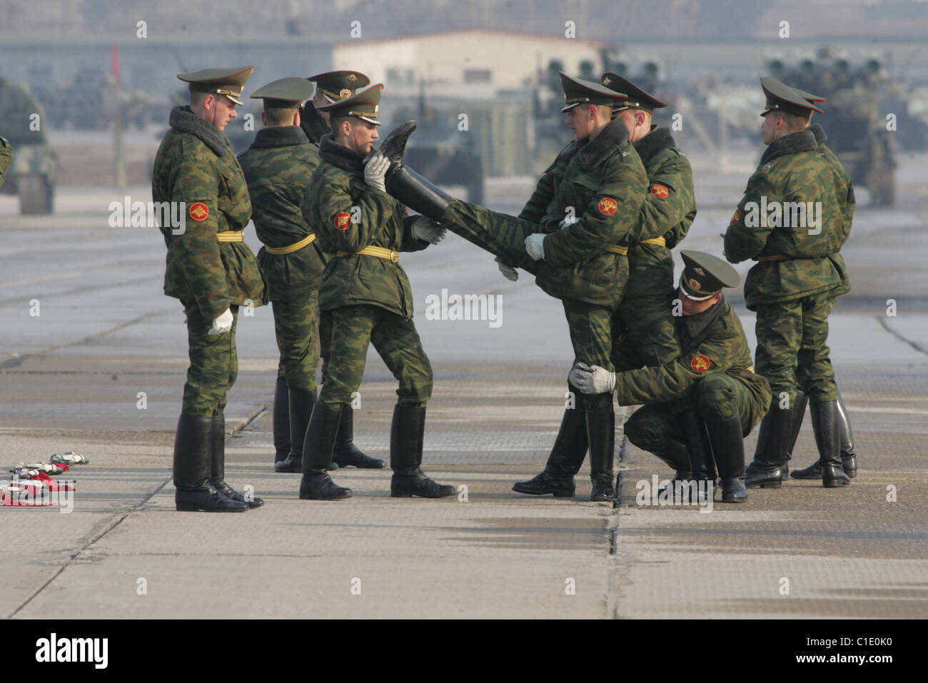THE MILITARY OF SILLY WALKS What's this all aboot? Russian soldiers give Basil Fawlty a run for