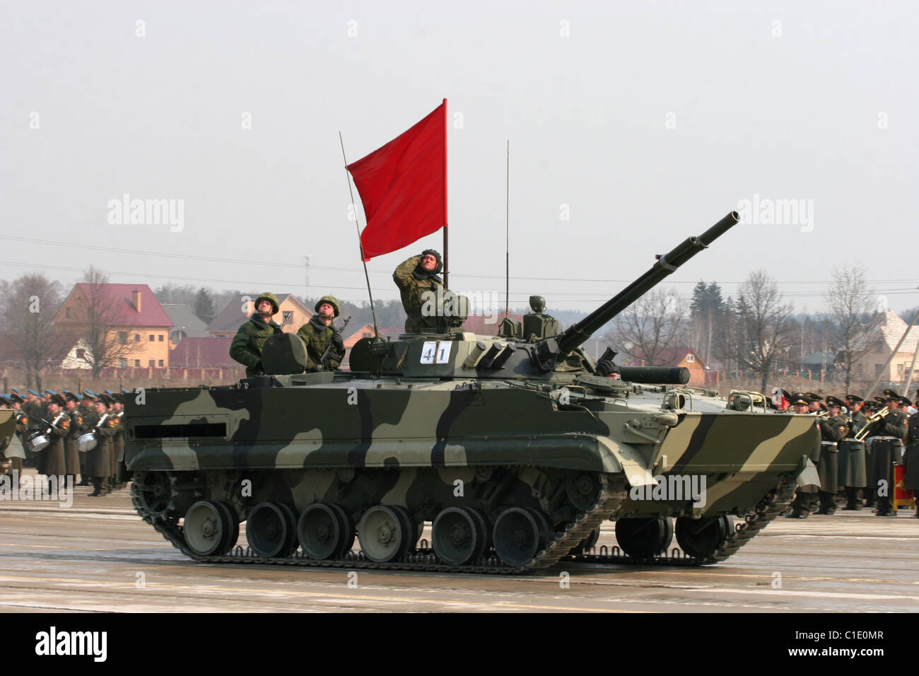 THE MILITARY OF SILLY WALKS What's this all aboot? Russian soldiers give Basil Fawlty a run for