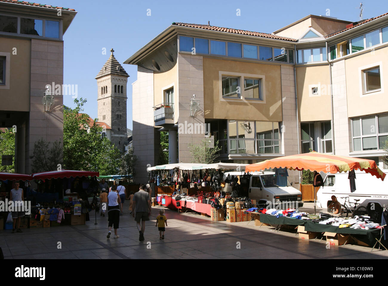 France, Aveyron, Millau, Consuls sqaure, market day Stock Photo