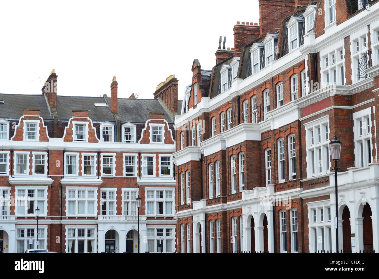 Elegant red brick housing, South Kensington, London, UK ARTIFEX LUCIS Stock Photo