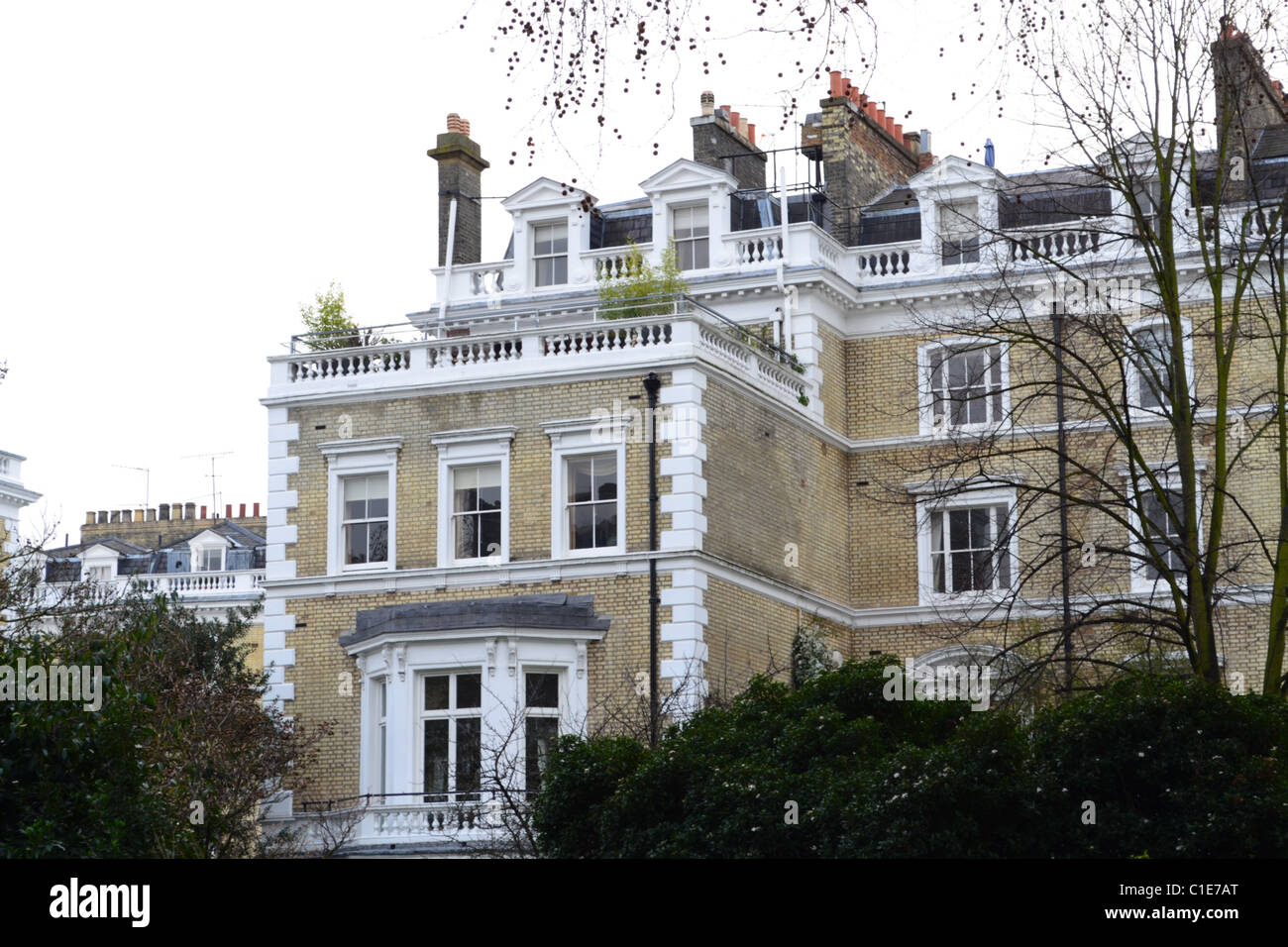 Terraces for the seriously rich in Kensington & Chelsea, West London, UK. ARTIFEX LUCIS. Stock Photo