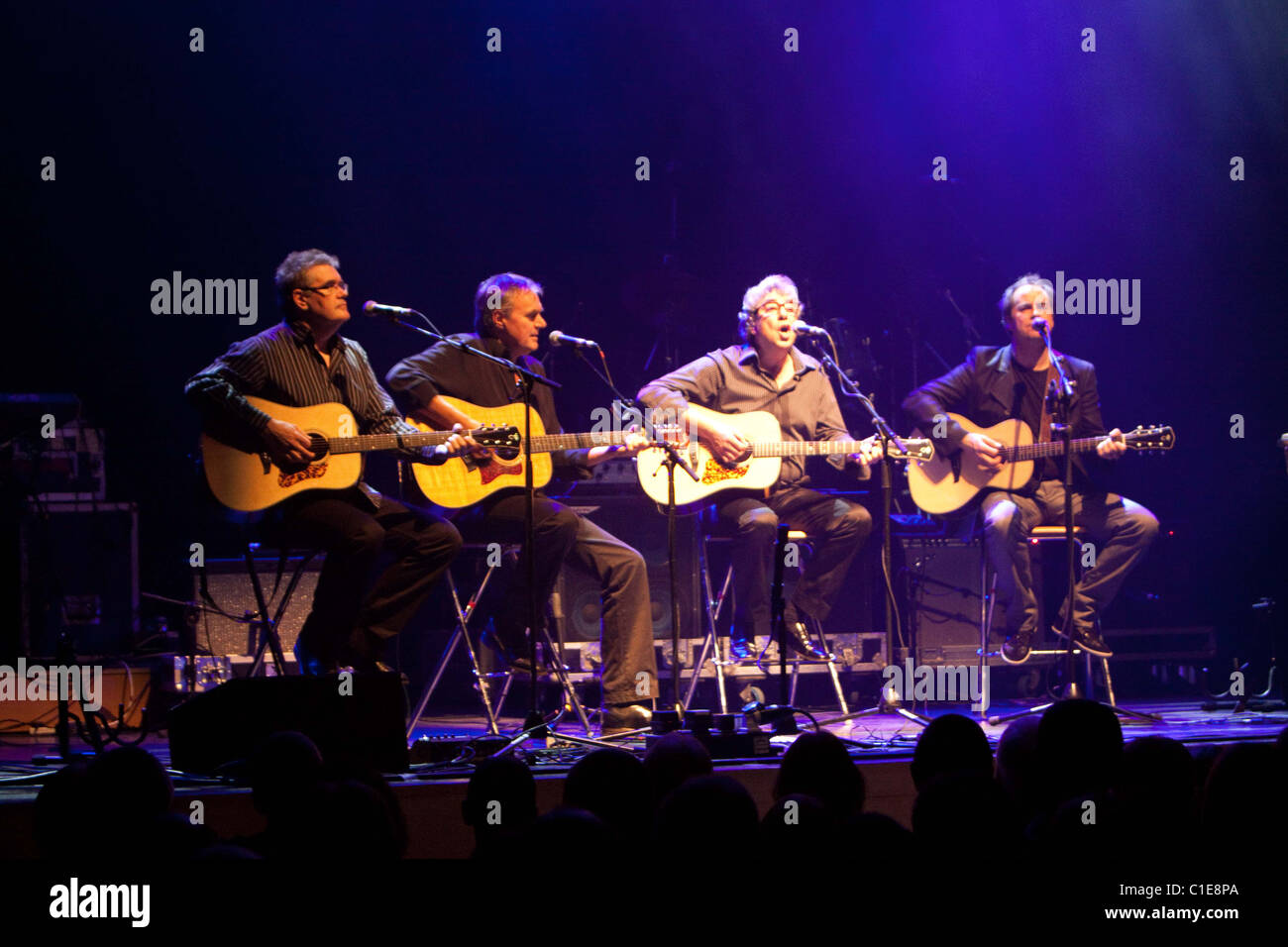 10cc performing at the reading hexagon stock photo alamy