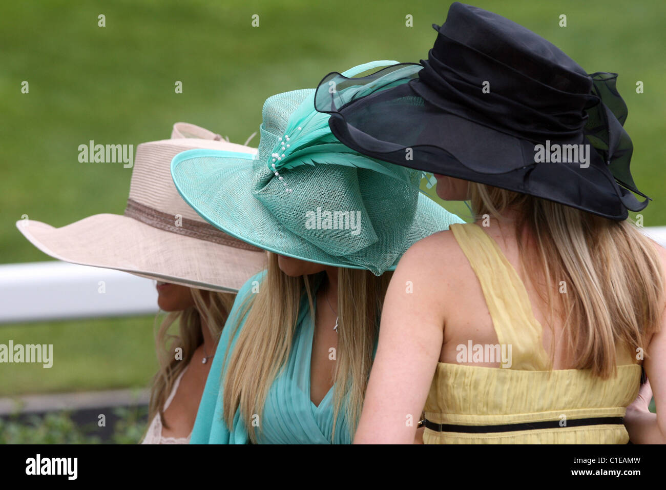 Ascot hat hi-res stock photography and images - Alamy