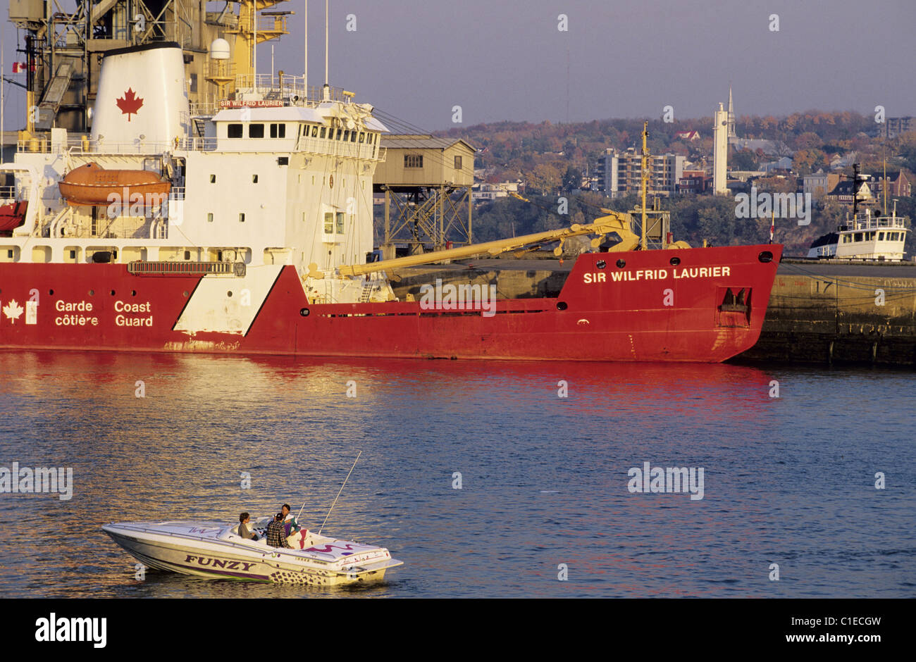 Canada, Quebec Province, Quebec city, boat of the Coast Guards in the harbour Stock Photo