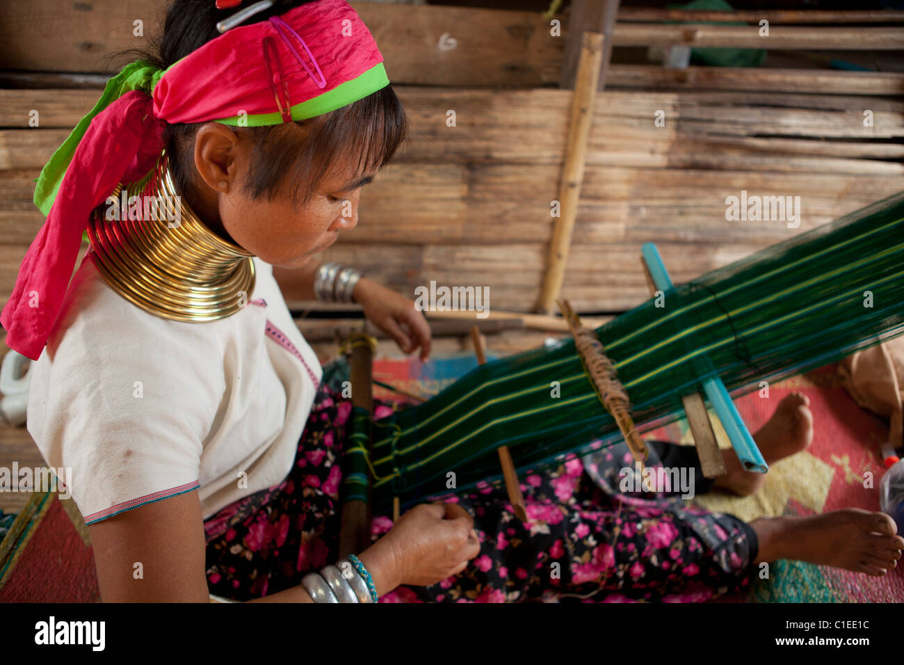 Karen hill tribe thailand hi-res stock photography and images - Alamy