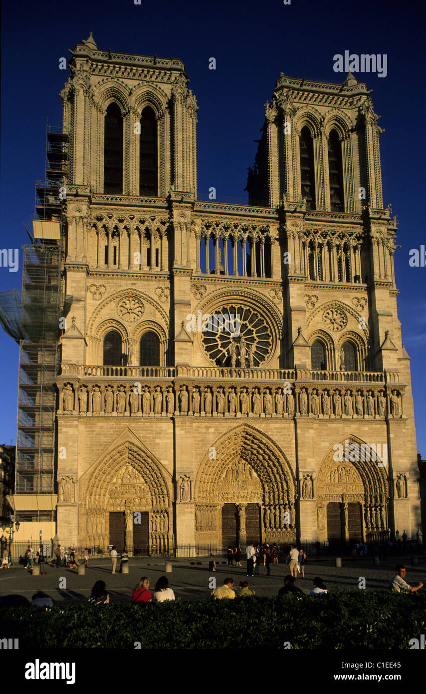 France, Paris, Ile de la Cite, Notre Dame de Paris Cathedral Stock ...