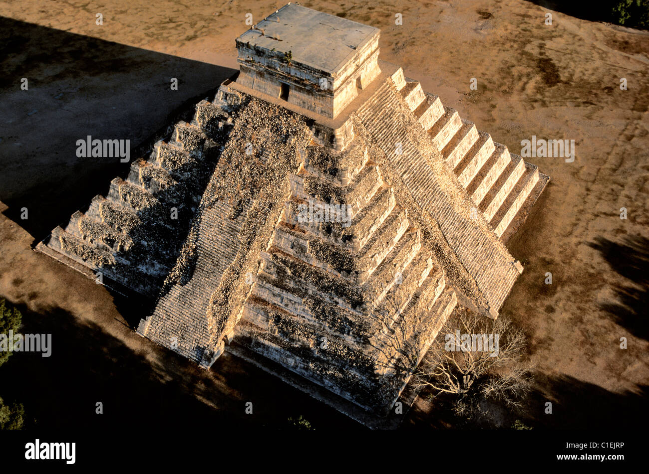 Mexico Yucatan State archaeological site of Chichen Itza listed as World Heritage by UNESCO castle or pyramid of Kukulcan Stock Photo