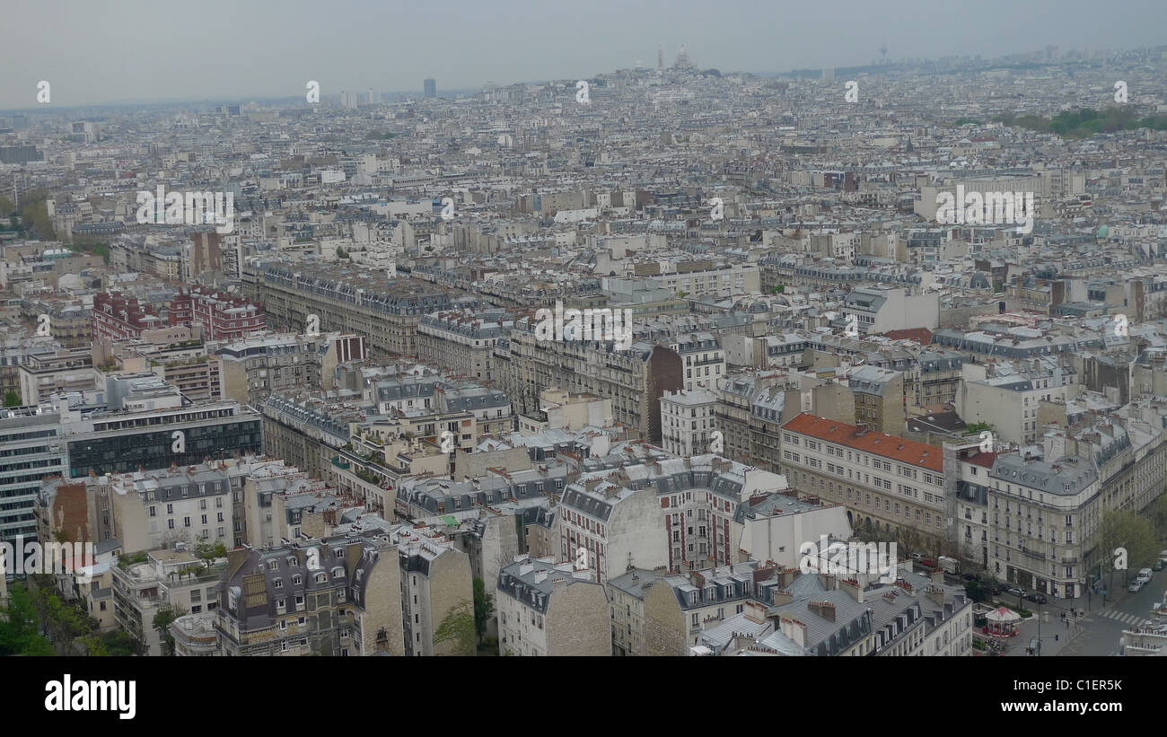 ROOFTOP VIEW OVER PARIS FROM NEUILLY SUR SEINE TOWARDS MONTMARTRE Stock Photo