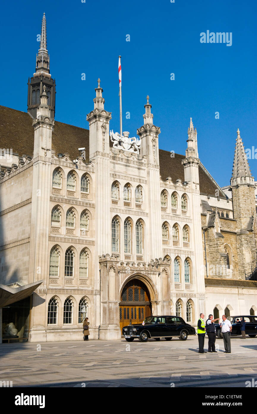 City of London , Guildhall entrance to function hall with Lord Mayors official car 1984  Rolls Royce , part dated back to 1441 Stock Photo