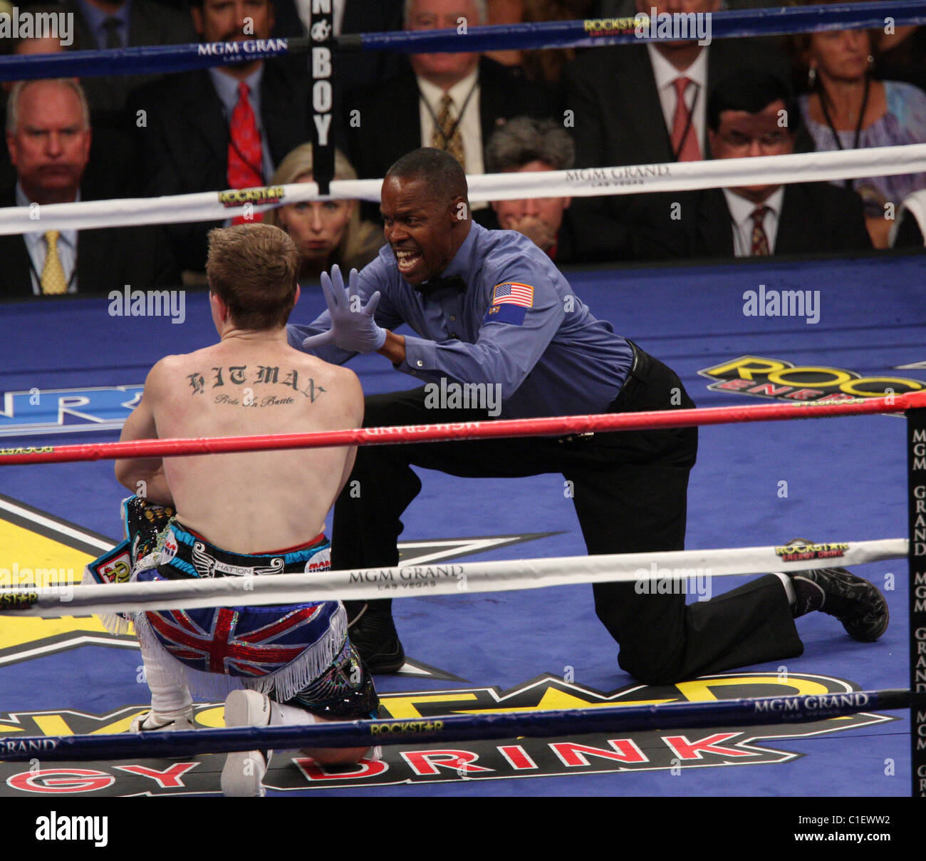 Arena referee hires stock photography and images Alamy