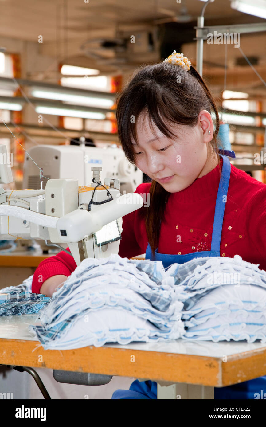 China garment industry hires stock photography and images Alamy