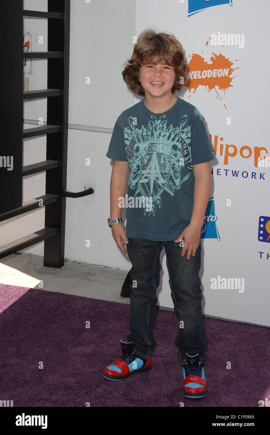 Greg Ellis and son Charlie Lollipop Theater Network Inaugural Game Day held  at The Nickelodeon Animation Studios Burbank Stock Photo - Alamy