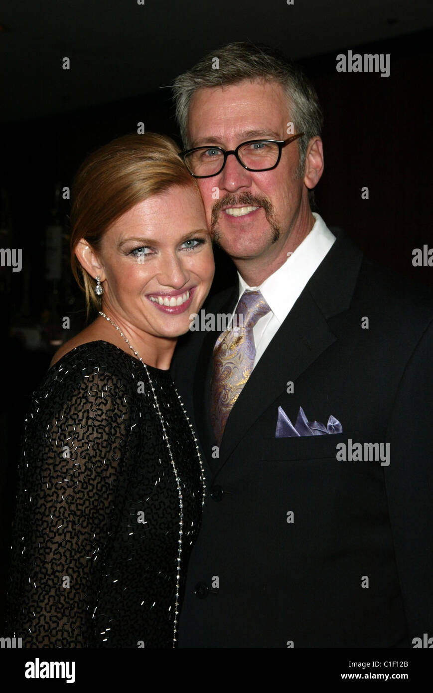 Mireille enos husband alan ruck hi-res stock photography and images - Alamy