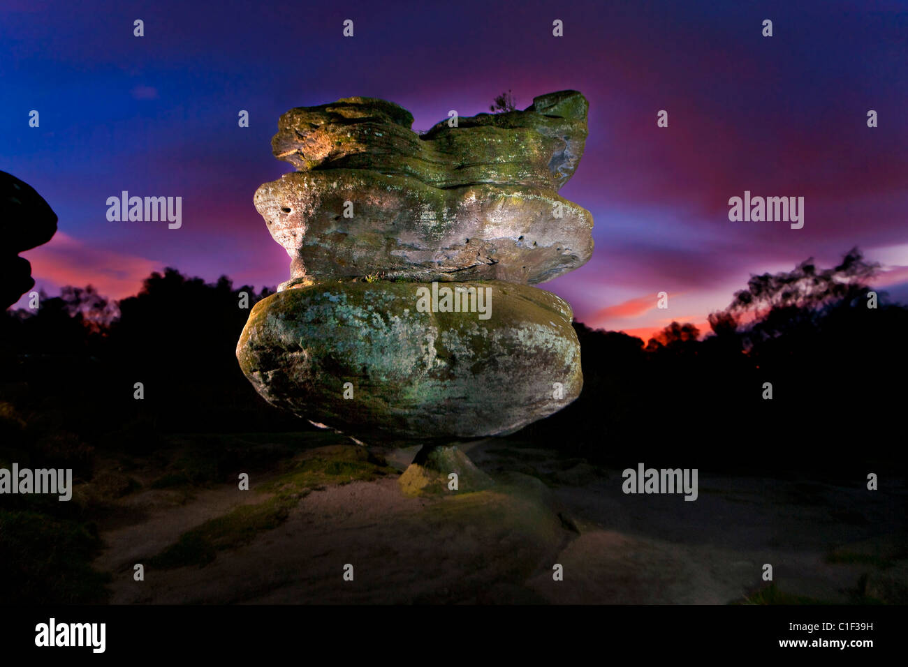 Druids rock hi-res stock photography and images - Alamy