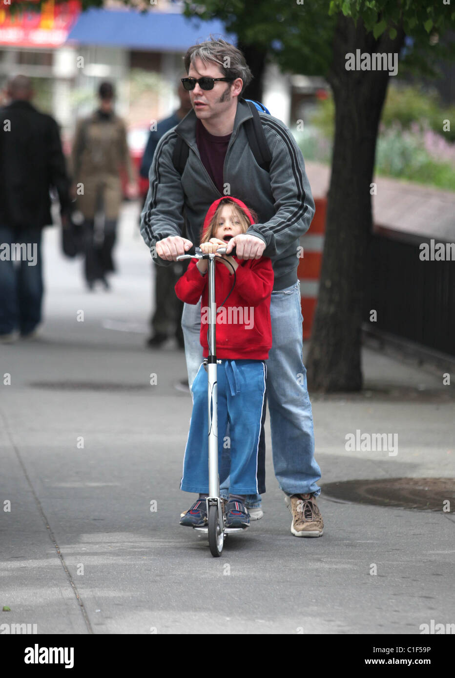 matthew broderick plays the doting father as he takes son james broderick C1F59P