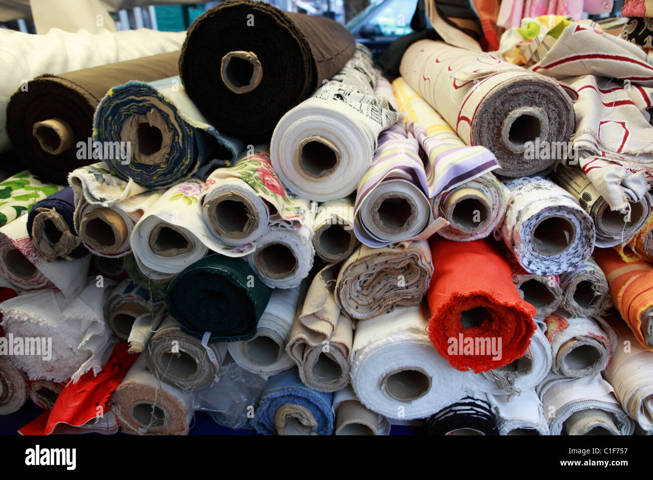 Yarn rolls hi-res stock photography and images - Alamy