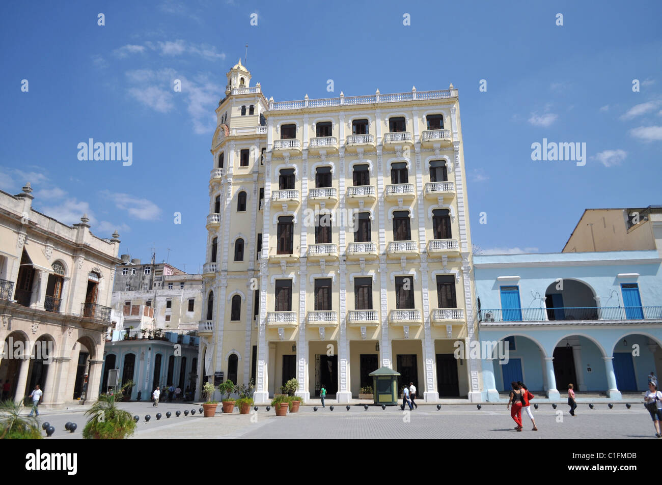 Plaza Vieja, la Habana, Cuba Stock Photo