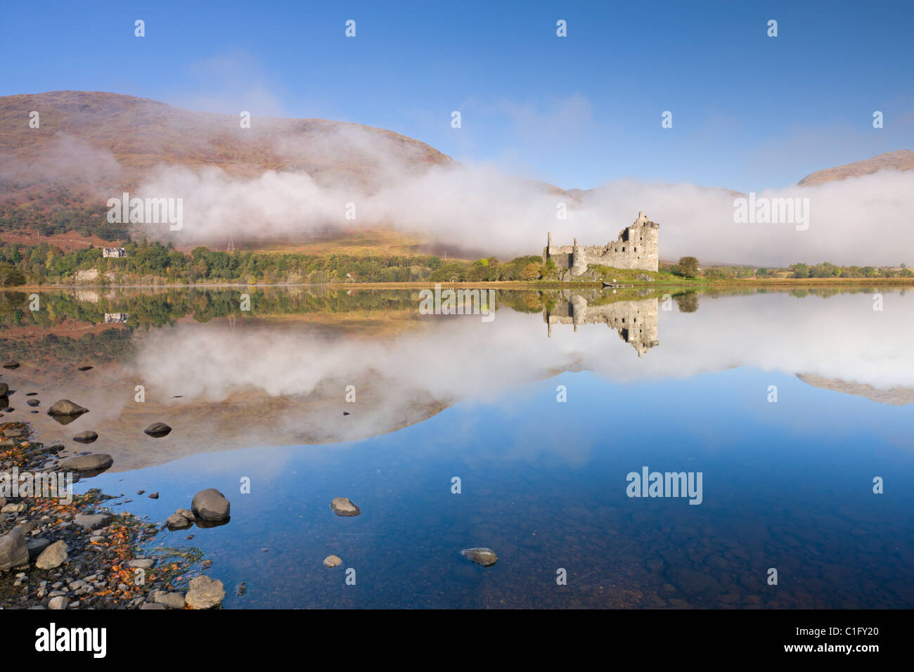 Kilchurn Castle and Loch Awe on a still autumn morning, Argyll & Bute, Scotland. Autumn (October) 2010. Stock Photo