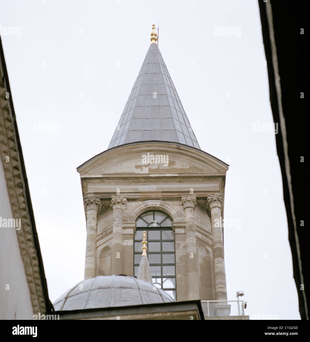 The Tower Of justice in Topkapi Palace in Sultanhamet in Istanbul in Turkey in Middle East Asia. Ottoman Empire History Architecture Historical Travel Stock Photo