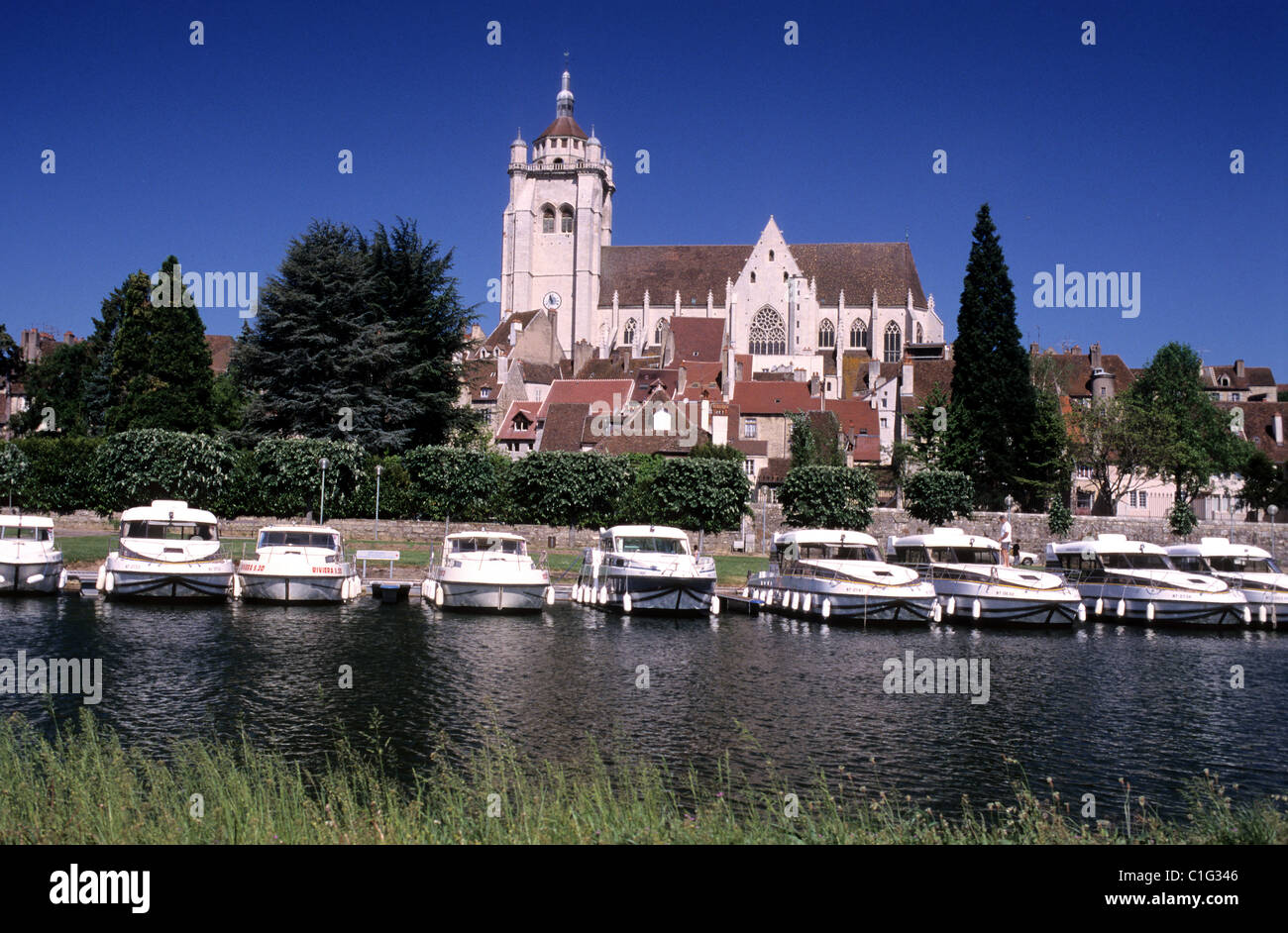 France, Jura, Dole, the collegiate Notre Dame on the Doubs banks Stock Photo