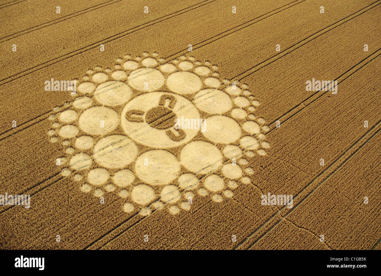 United Kingdom, Wiltshire, crop-circles (aerial view) Stock Photo