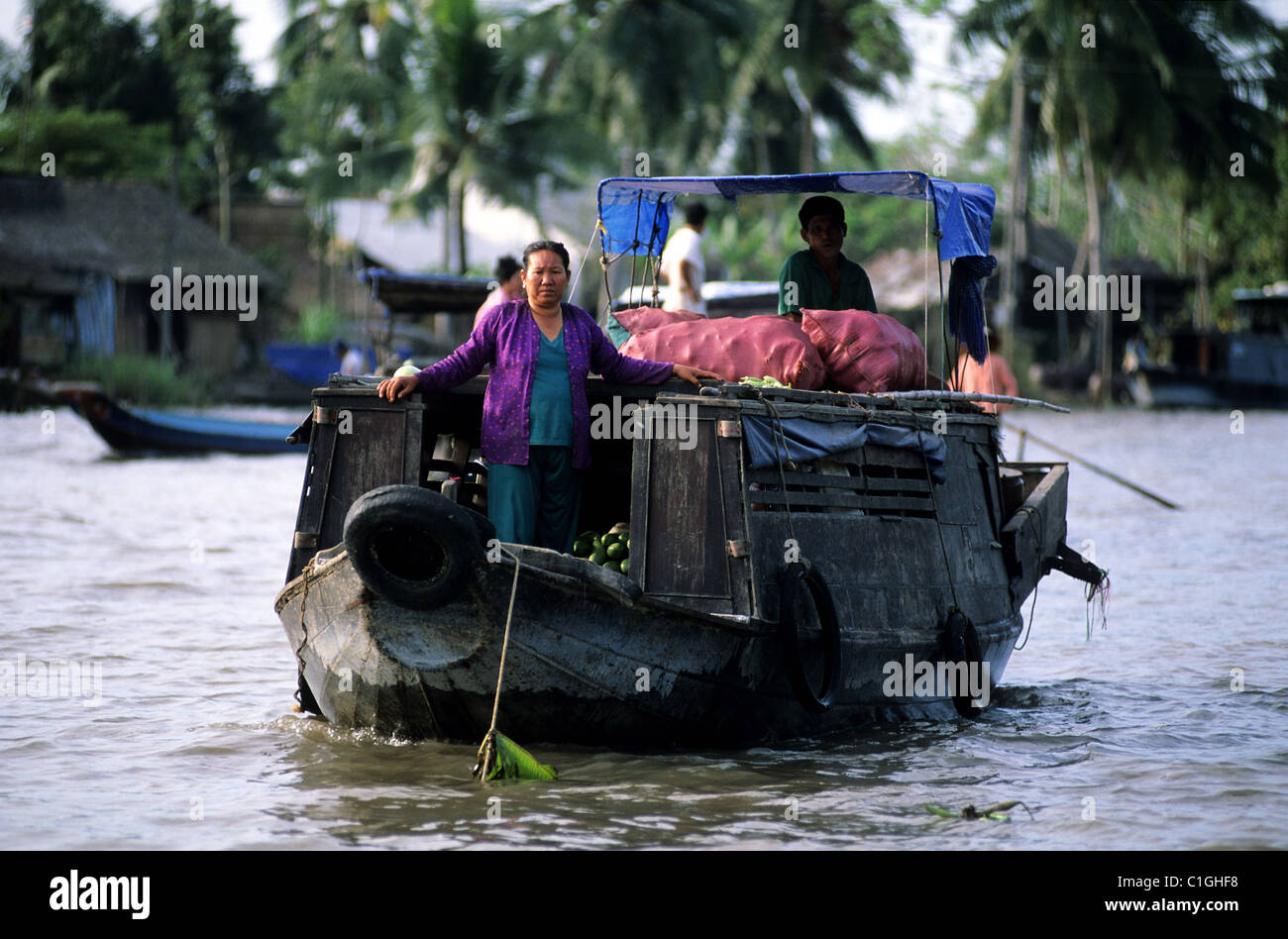 Vietnam, Cantho province, boat in the Mekong delta Stock Photo - Alamy
