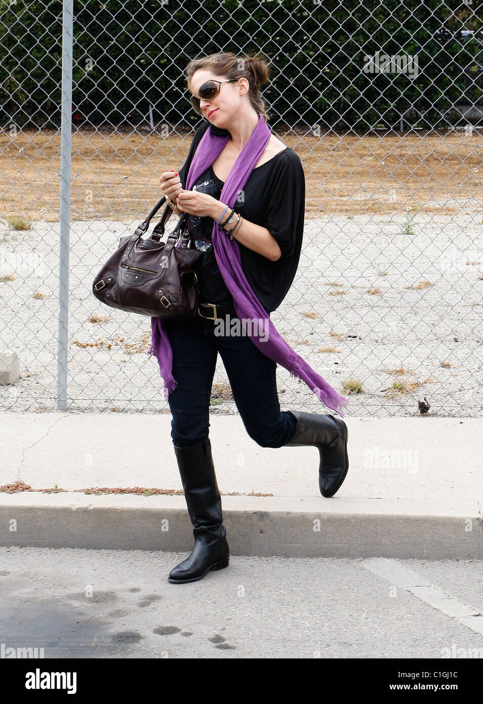 Eliza Dushku visits her hairdresser in Beverly Hills Beverly Hills