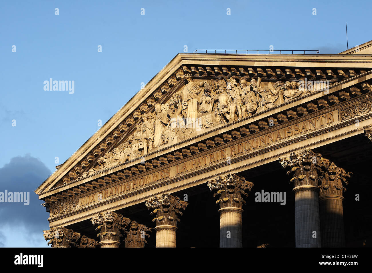 What is a pantheon Roman and Greek pantheons What is a pantheon Roman and Greek pantheons