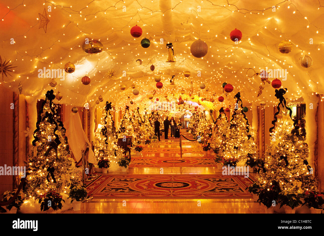 United Sates, Louisiana, New Orleans, the Fairmont New Orleans Hotel, Christmas tunnel Stock Photo