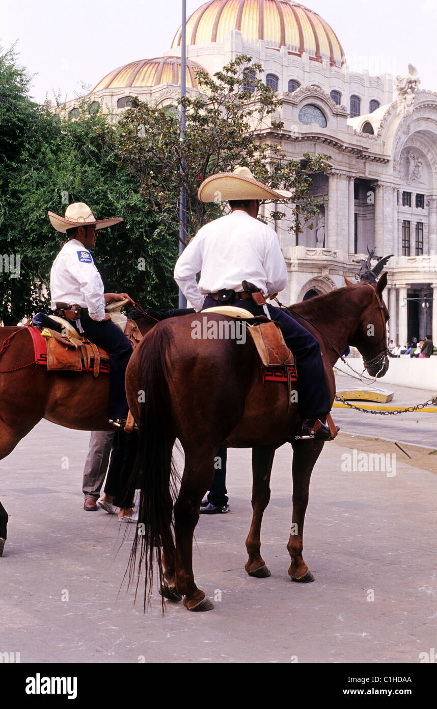Mexico, Federal District, Mexico City, policemen in the park of Alameda Stock Photo