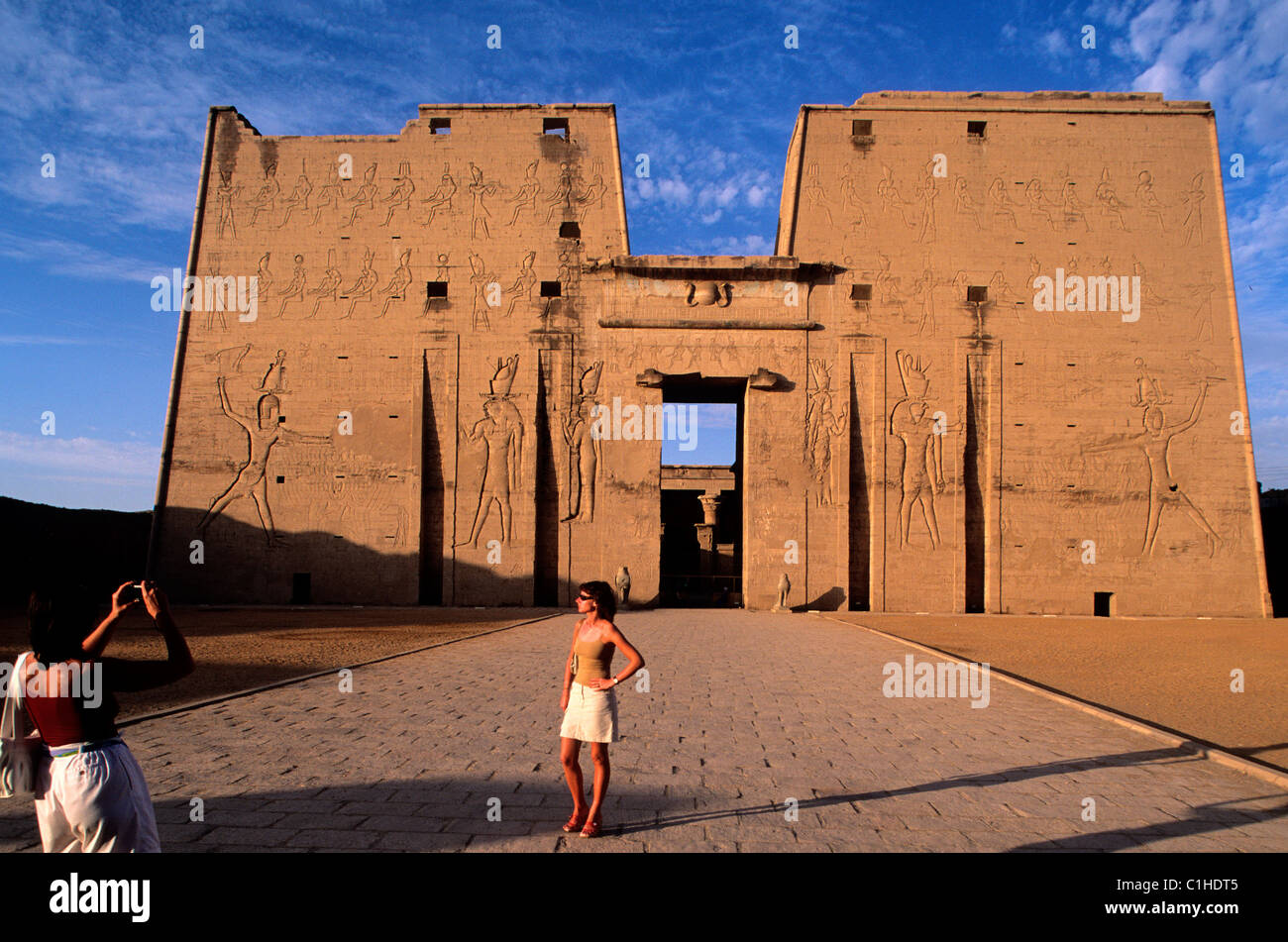 Egypt, Edfu, Horus temple, the pylon of entry Stock Photo - Alamy