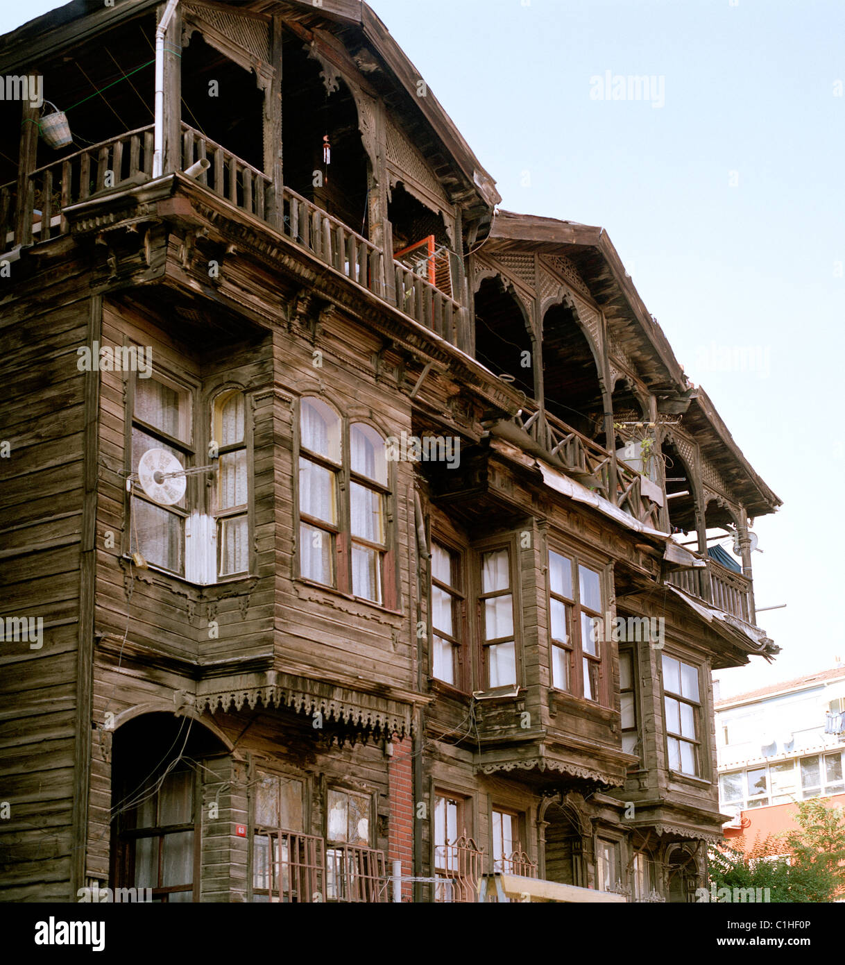 Ottoman houses hi-res stock photography and images - Alamy