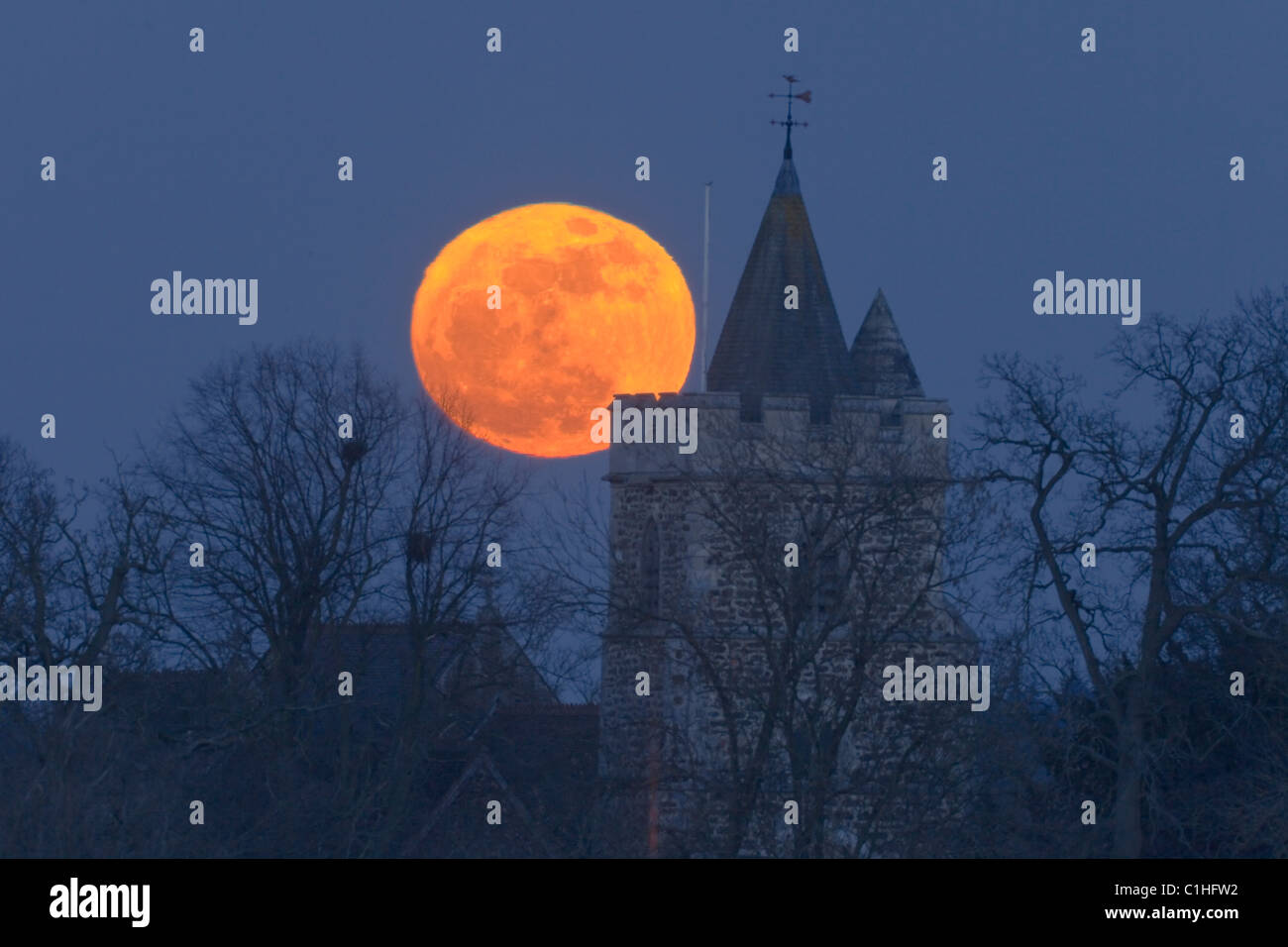 Full moon uk hires stock photography and images Alamy