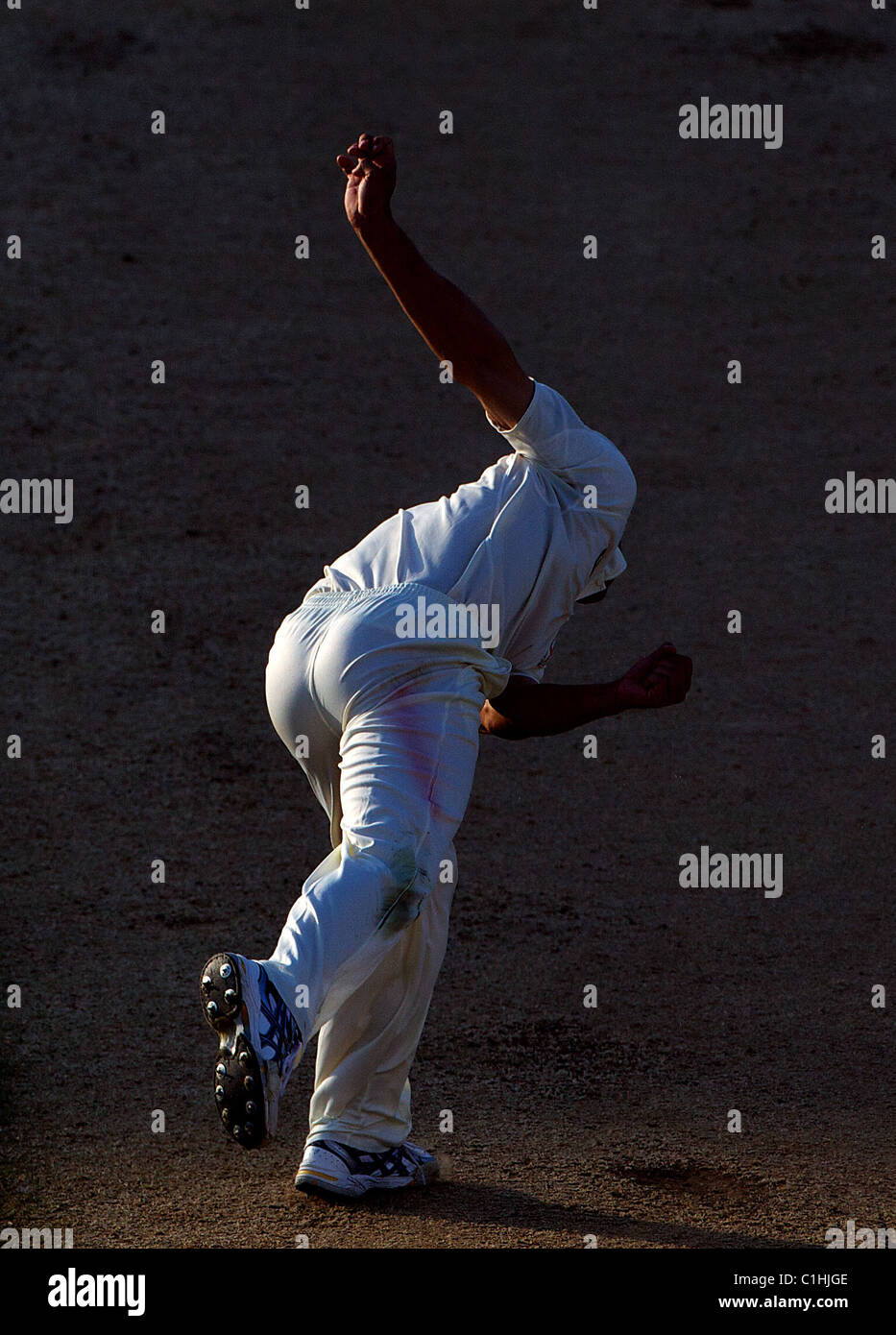 Mitchell Johnson bowling during the fifth Ashes test match at The Oval