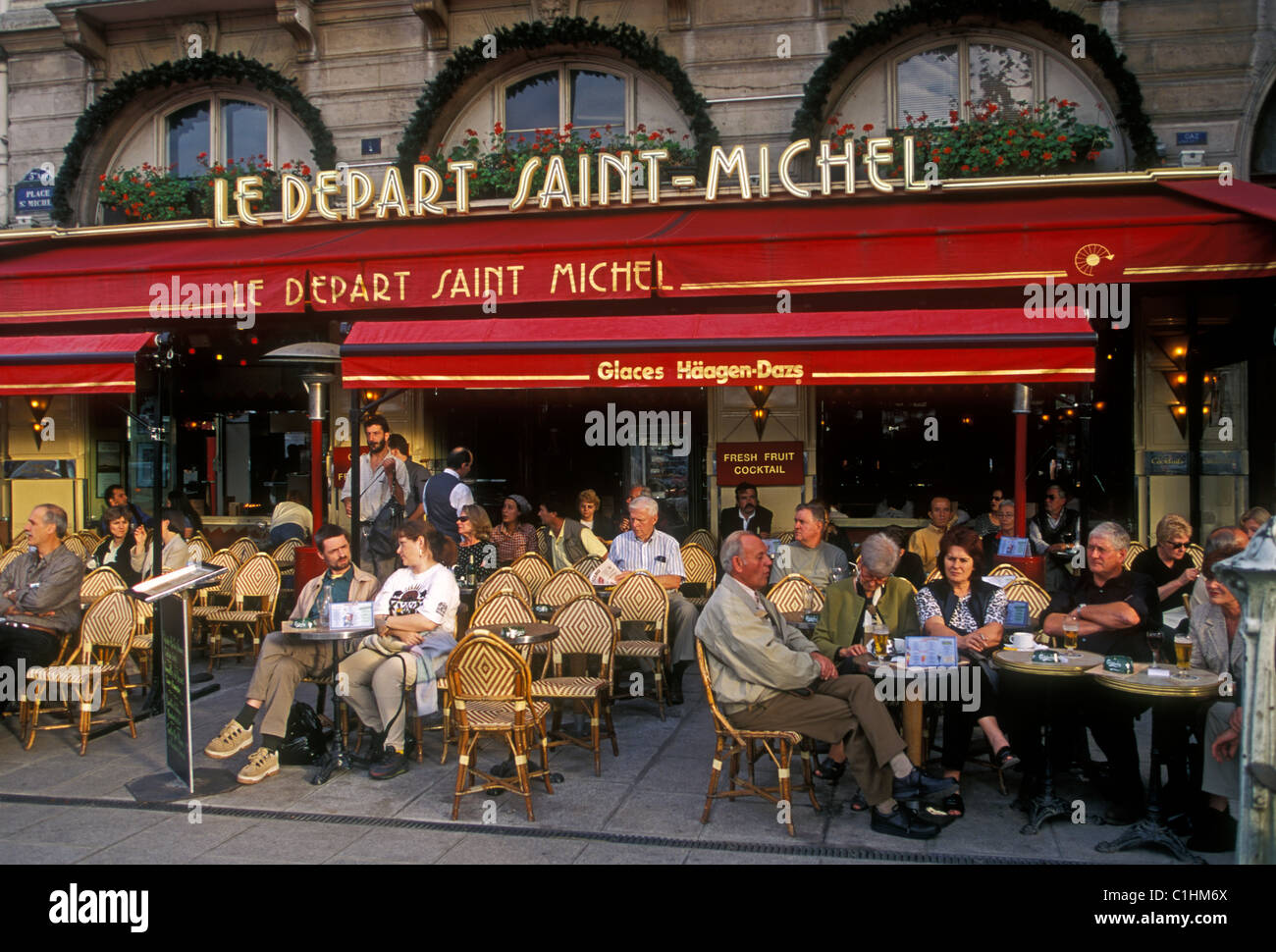 Le Depart Saint-Michel, cafe, restaurant, French food, French food and