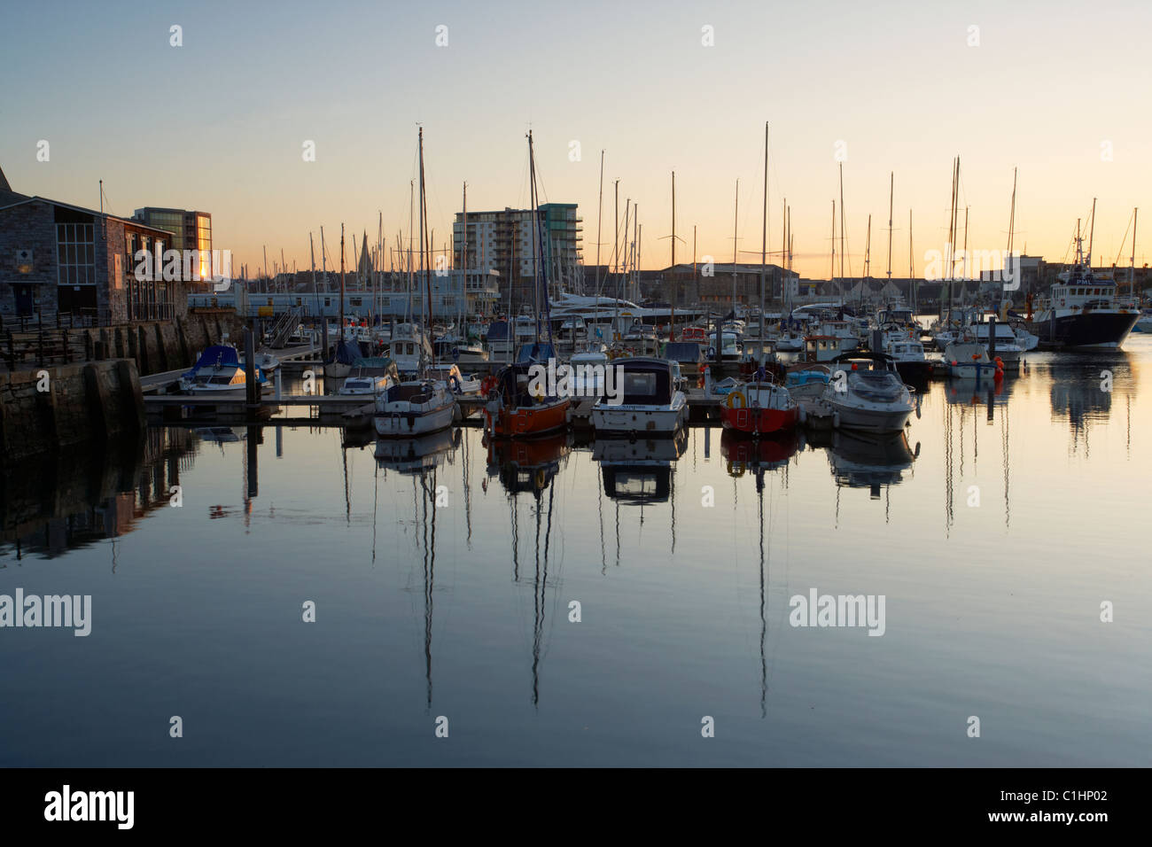 Plymouth skyline hi-res stock photography and images - Alamy