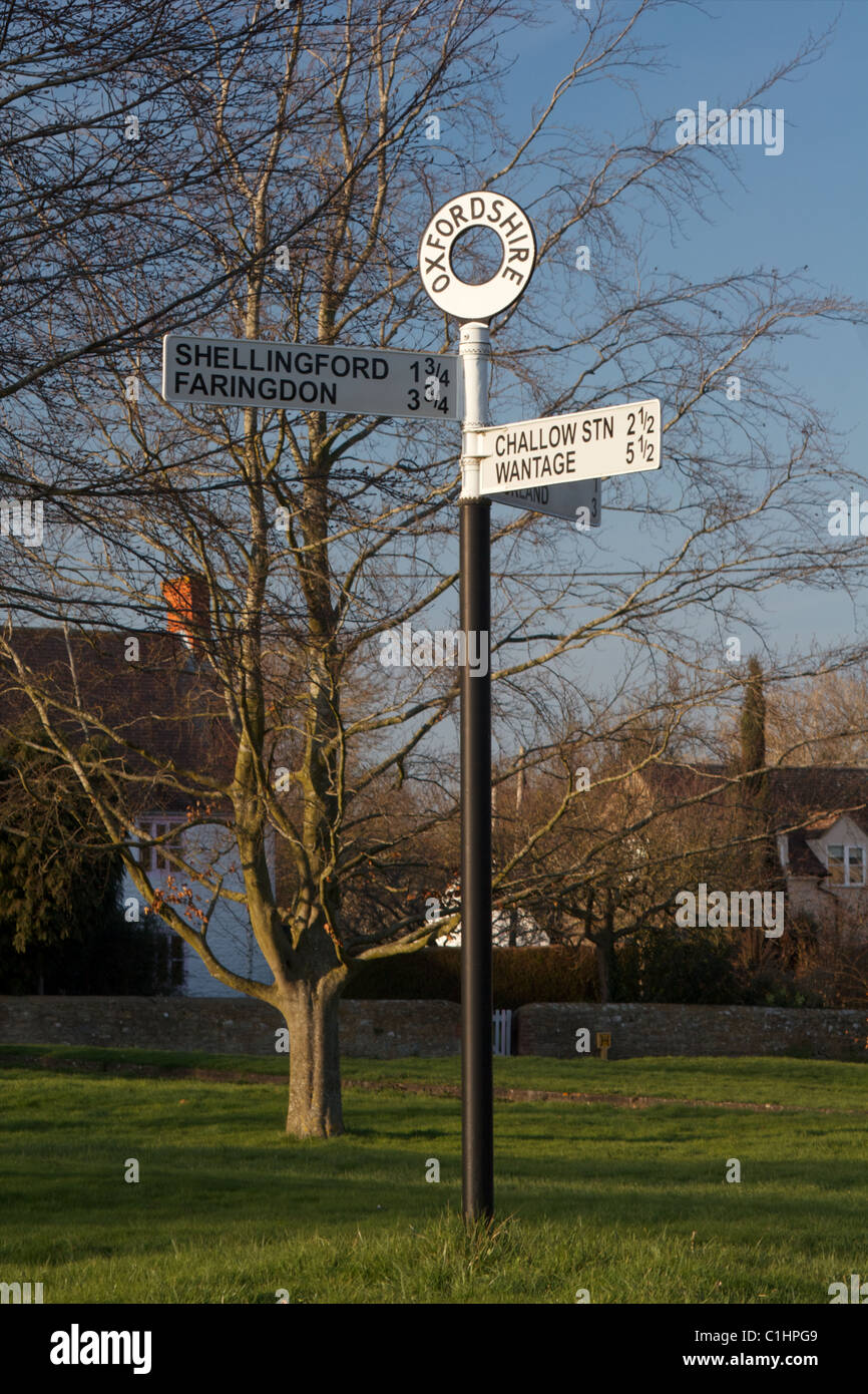 Directional road sign in old fashioned style in Stanford in the Vale Stock Photo