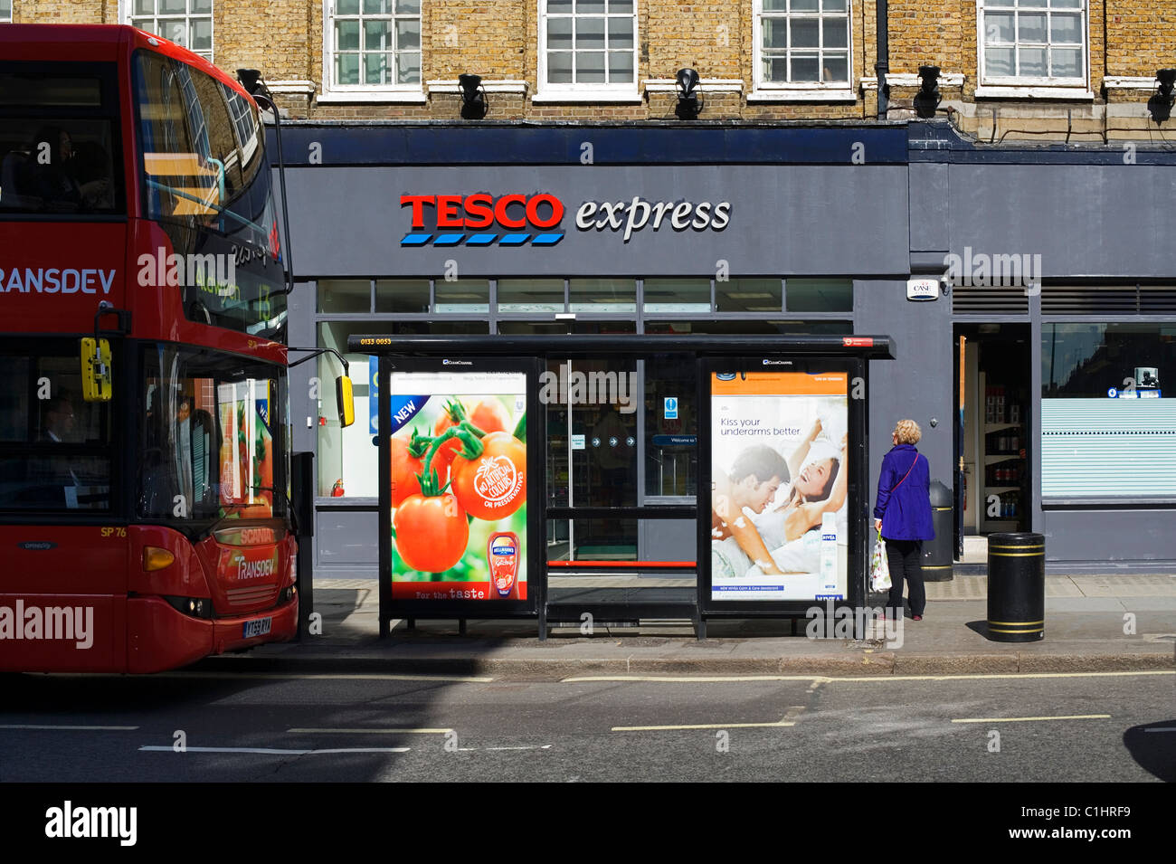 Tesco Express and bus stop - Baker Street, London, England, UK, Europe  Stock Photo - Alamy