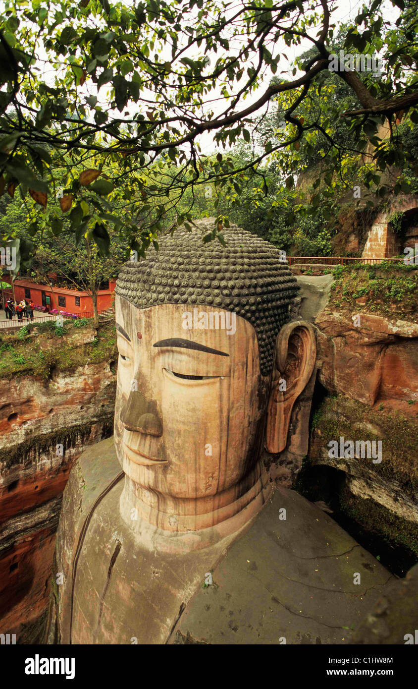 Statue leshan sitting buddha hi-res stock photography and images - Alamy