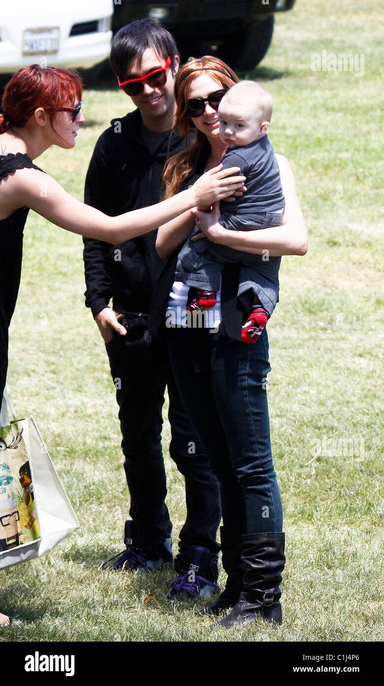 Pete Wentz And Bronx Mowgli Wentz High Resolution Stock Photography and