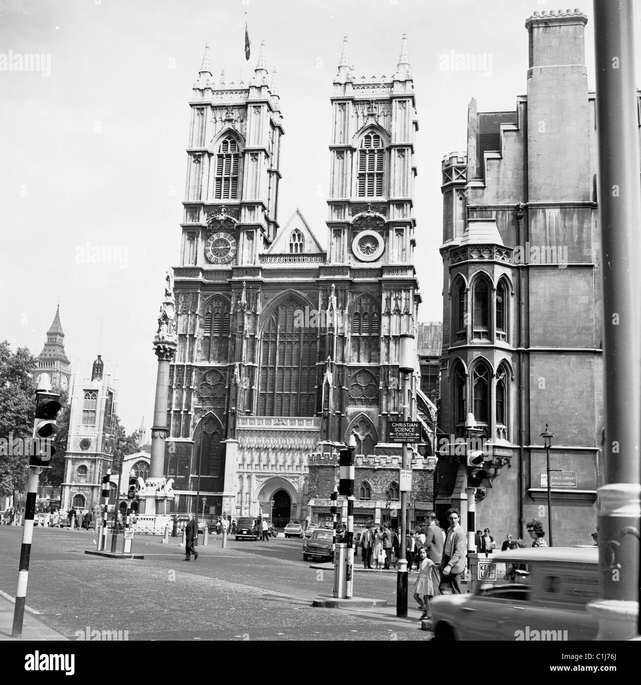 1950s, exterior, Westminster Abbey, famous Anglican church in Gothic style, location of coronations and weddings for British monarchy and burial site. Stock Photo