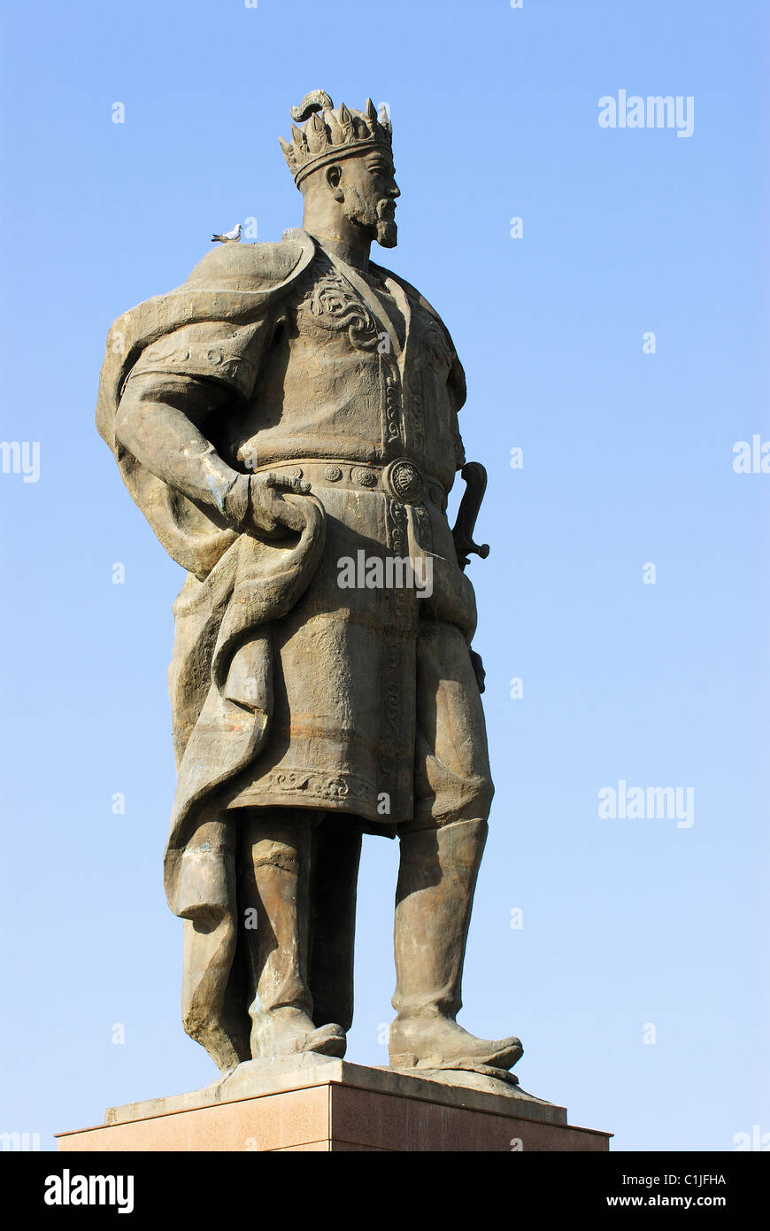 Uzbekistan, Chakhrisabz, the statue of Tamerlan (Amir Temur), the largest conqueror of Central Asia Stock Photo